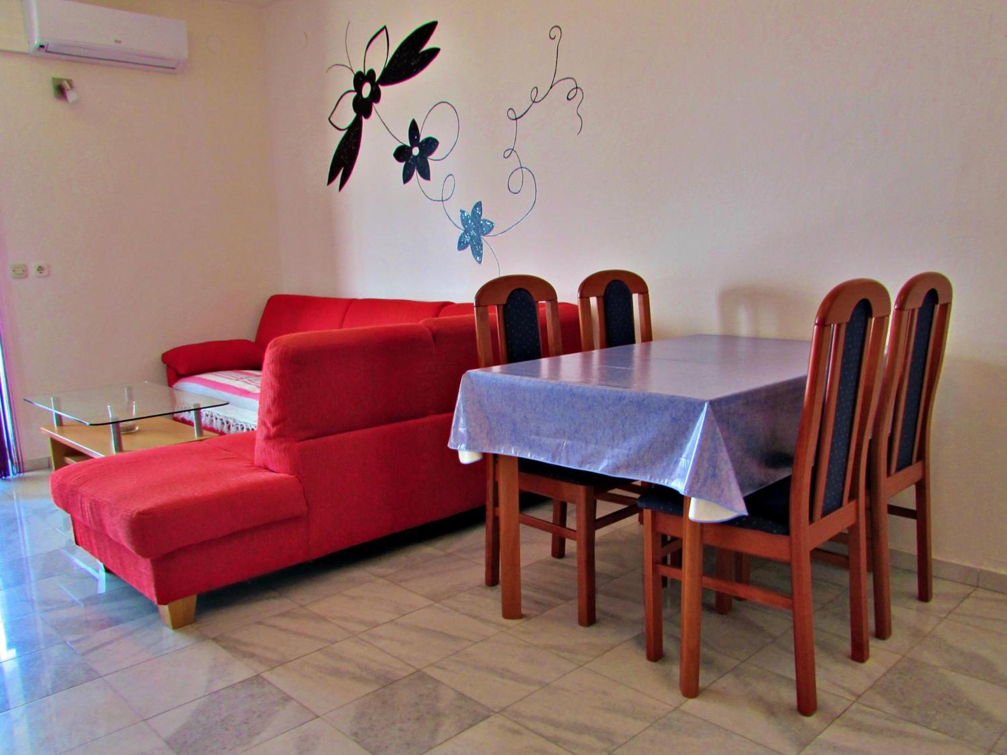 Apartmani Podobnik 클레노비차 외부 사진