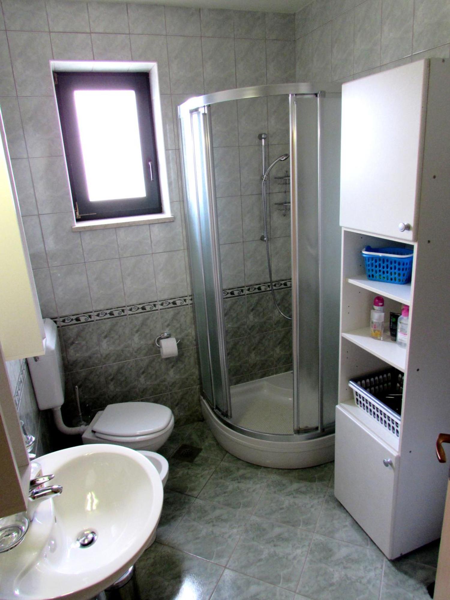 Apartmani Podobnik 클레노비차 외부 사진